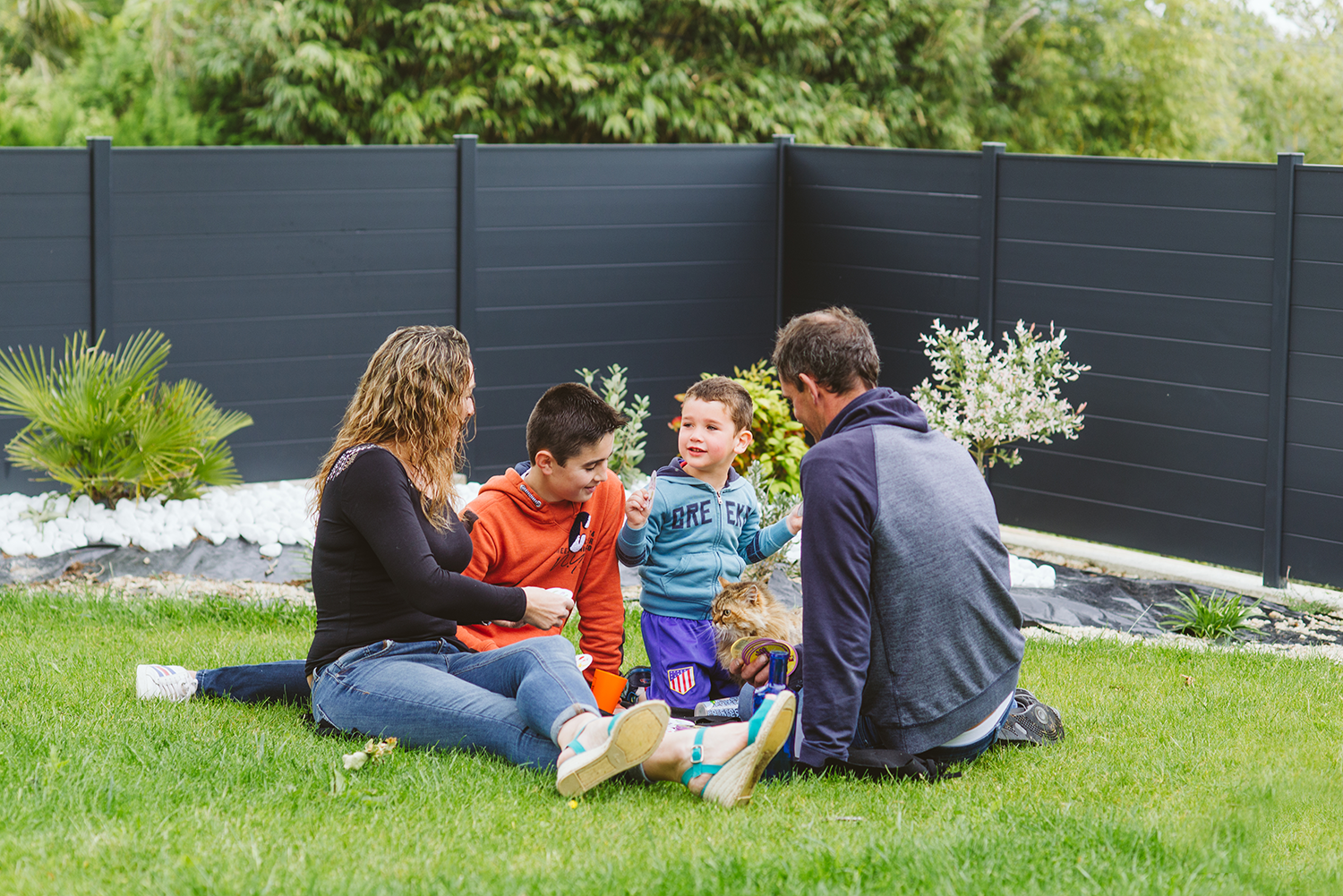 profiter de son jardin grâce a la clôture Klos up