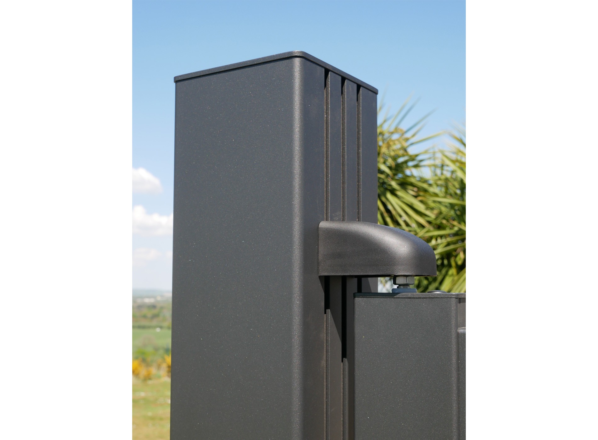 Poteau smart-it sur platine zoom